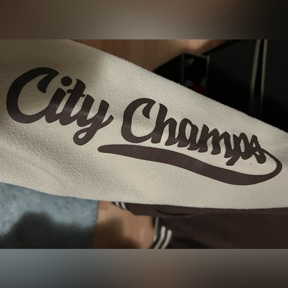 Use only few times, still in good condition - Picture 2 of 3